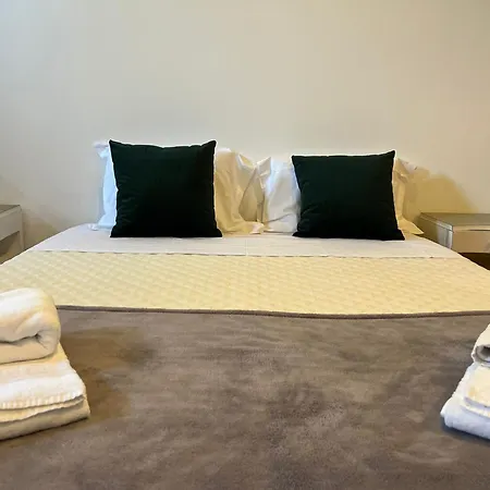 Quinta Santo Antonio Do Rio Farm stay Celorico Da Beira